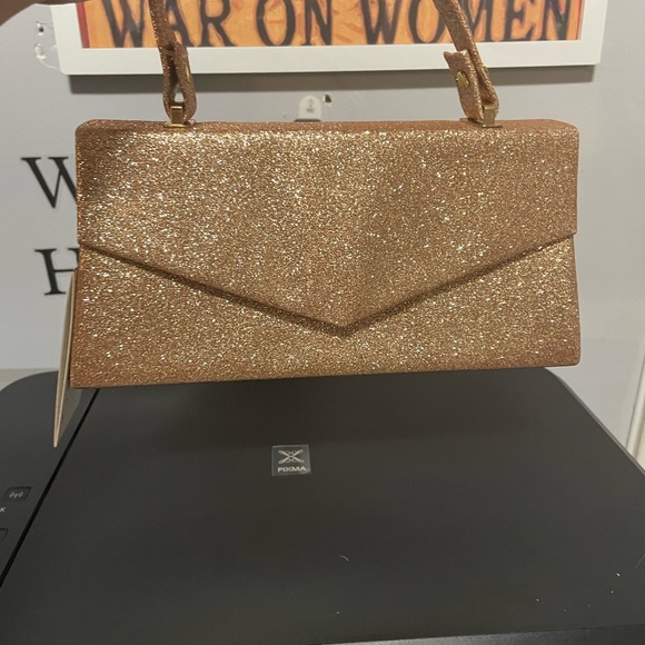 Beautiful Rose Gold Mini Handbag - Picture 3 of 6